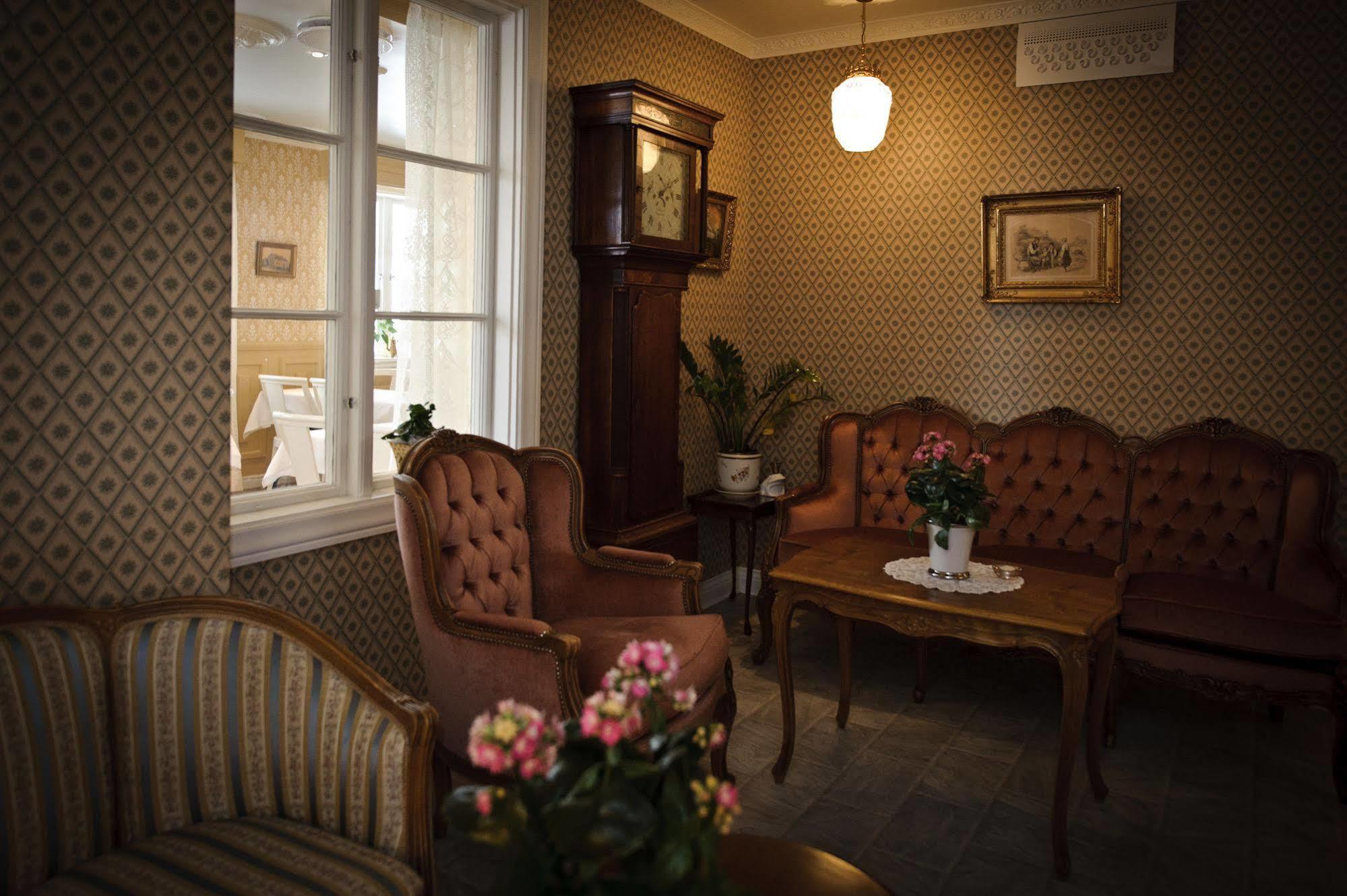 Hotel Tanum Gestgifveri Tanumshede Extérieur photo